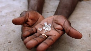 Moçambique: Nampula retoma a feira de gemas depois de dois anos de paralisação