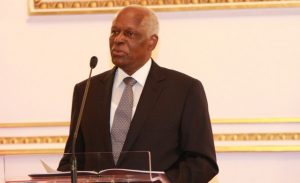 Angola: JES colocado no Conselho de Honra do MPLA