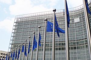 Comissão Europeia fala de "chantagem" da Rússia