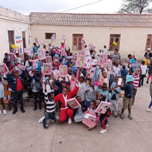 Cabo Verde: We The Movement presenteia crianças da Ilha de Santiago Norte