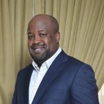 Angola: “Deixei a UNITA porque não encontrei espaço de afirmação”, afirma Dinho Chingunji