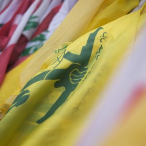 Israel e Hezbollah intensificam hostilidades em clima tenso no Médio Oriente