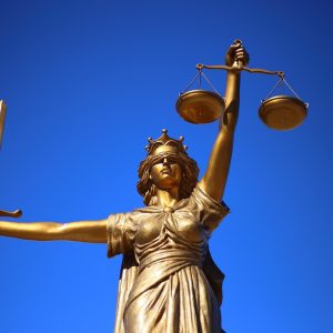 Guiné Equatorial defende ação judicial contra dois cidadãos espanhóis por alegada corrupção
