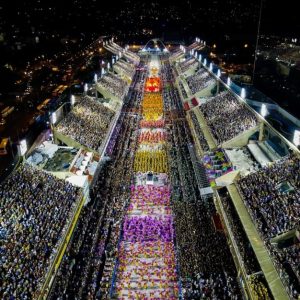 Brasil: Intérpretes de sambas-enredo são agora “património imaterial” do Rio de Janeiro
