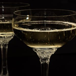 Air Canada aposta em novo modelo de hospitalidade: bebidas gratuitas para todos os passageiros